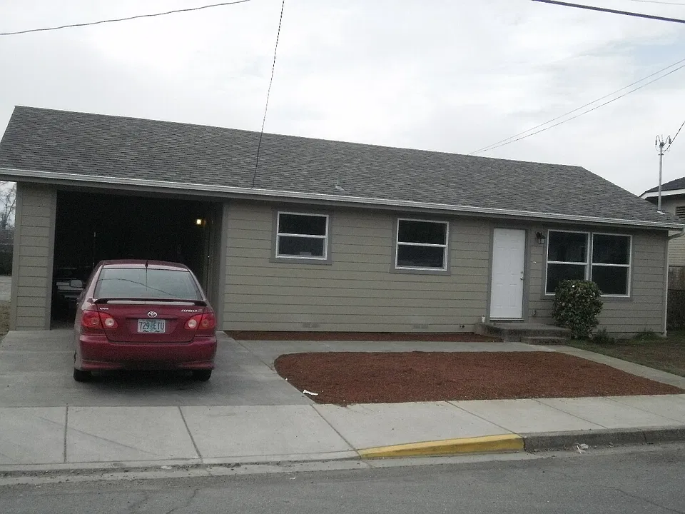 717 Madrone 008_03142013