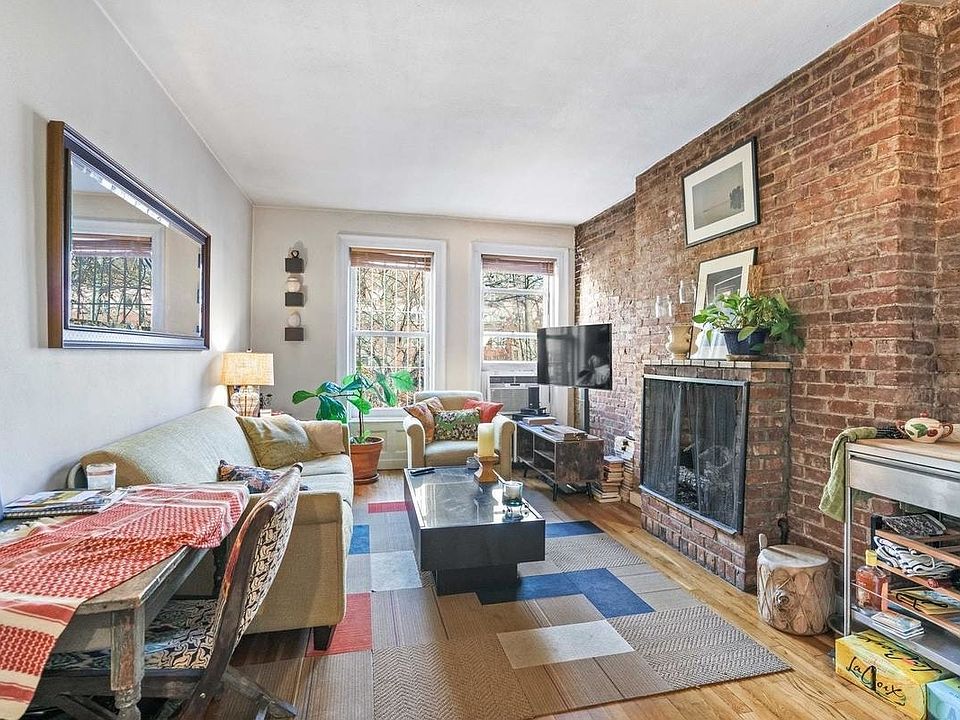 1st image of 125 W 88th St #D