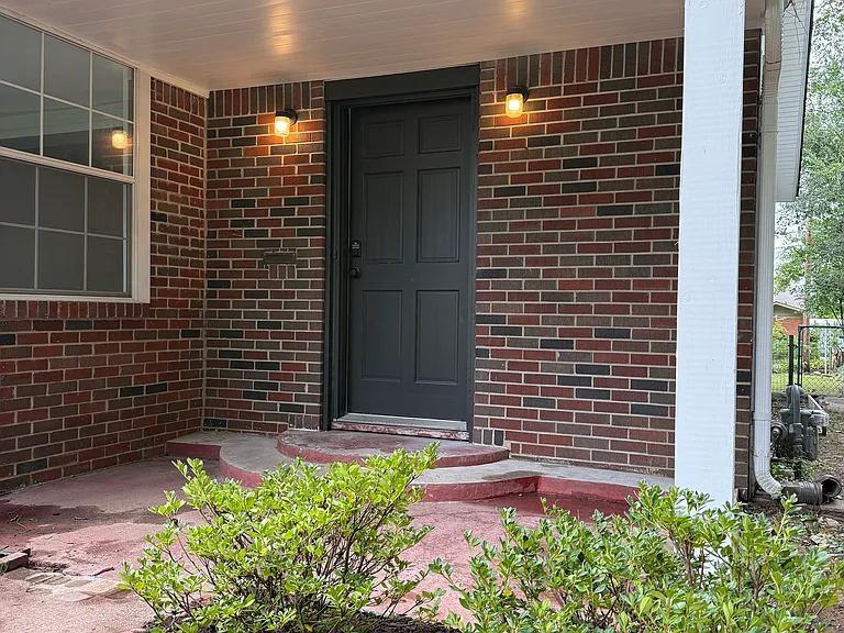 6312 Kenwood Rd — Photo 9