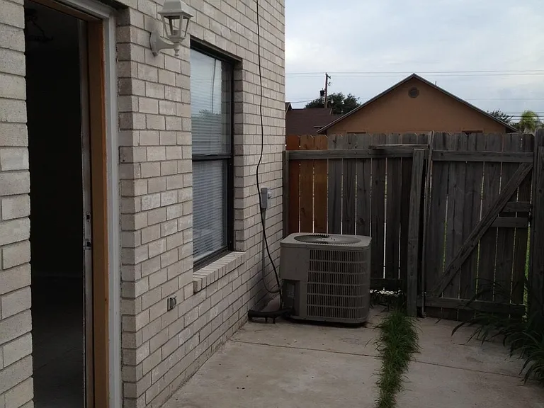 908 W Cherokee Ave — Photo 13