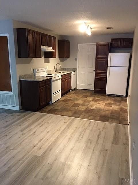 1st image of 3785 Nobles St #A