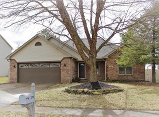 1175 Tiverton Dr, Mooresville, IN