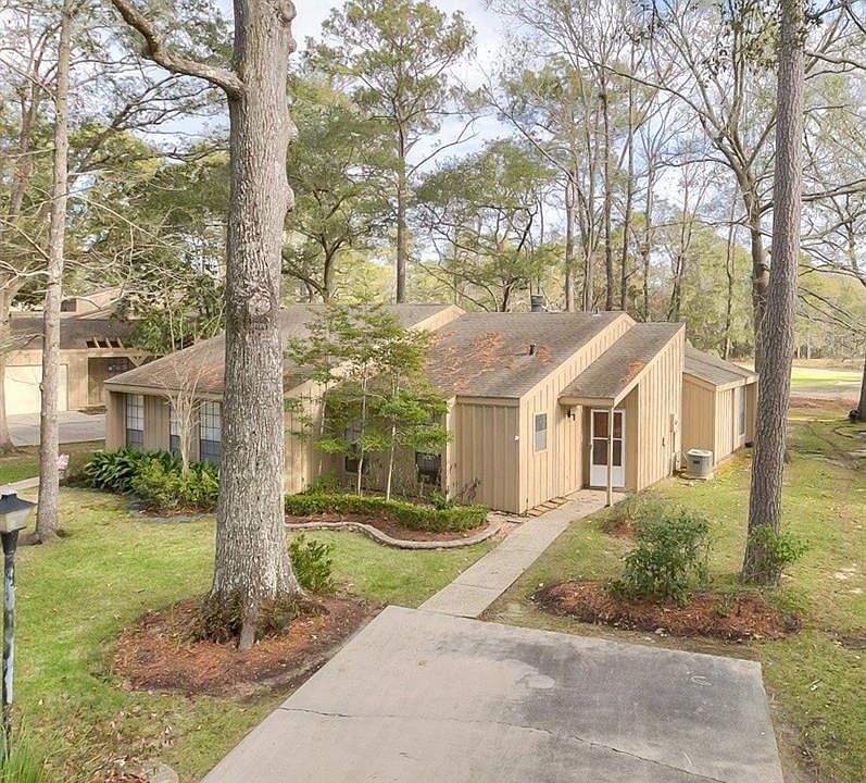 1st image of 82 N Court Villa Dr Unit 82