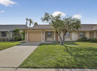 11925 Suellen Cir, Wellington, FL 33414
