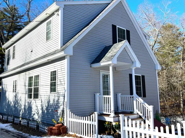 92-A Main Street, Kingston, NH 03848