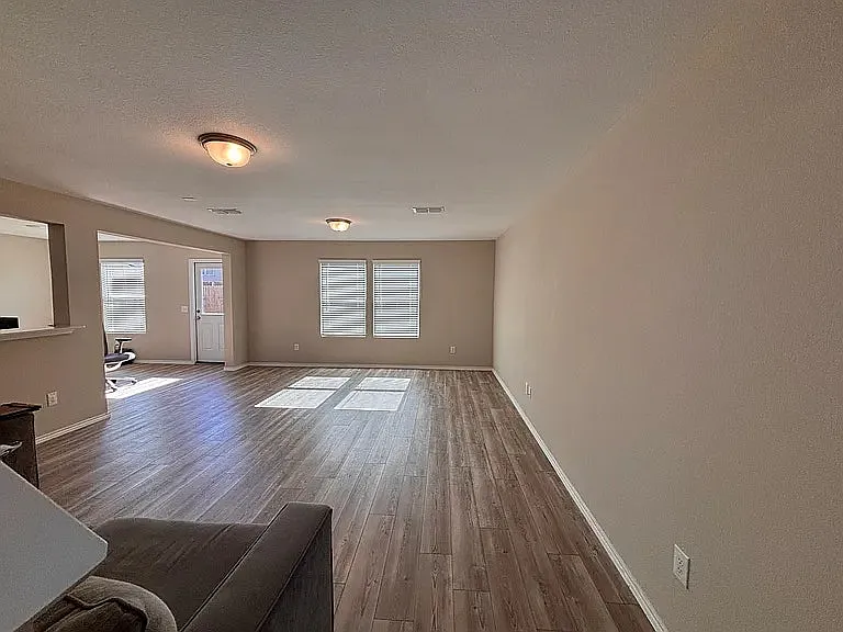 Living room/Dining