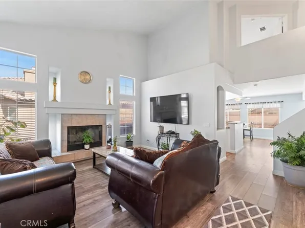 37502 Park Forest Ct, Palmdale, CA 93552