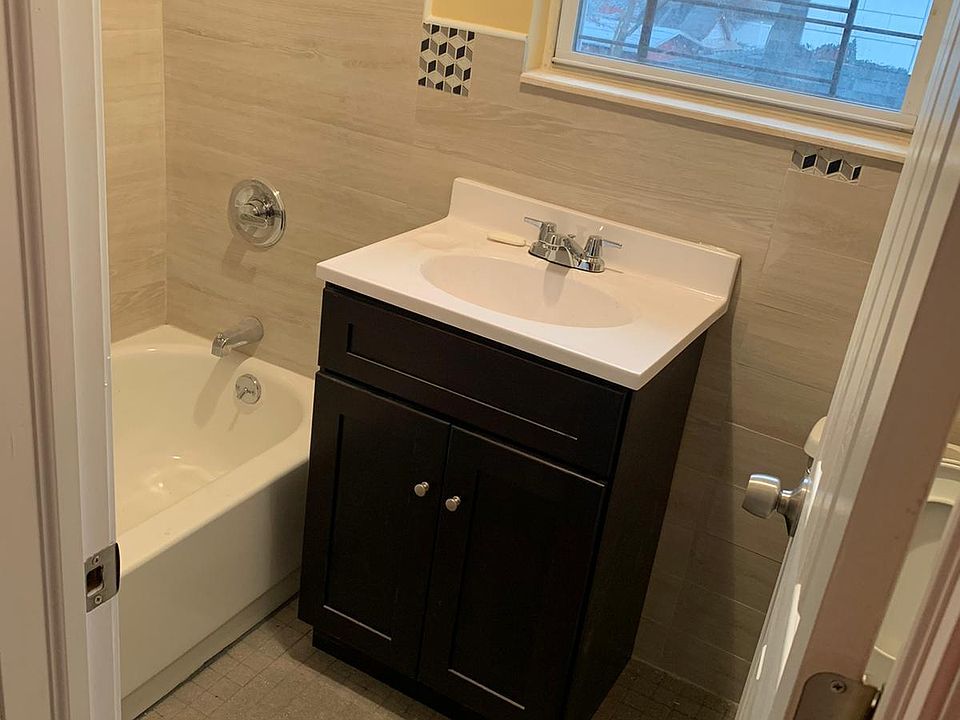 1st image of 115-34 168th St #1A