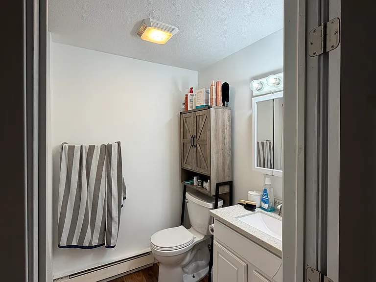 1 Lyndale Ave — Photo 14