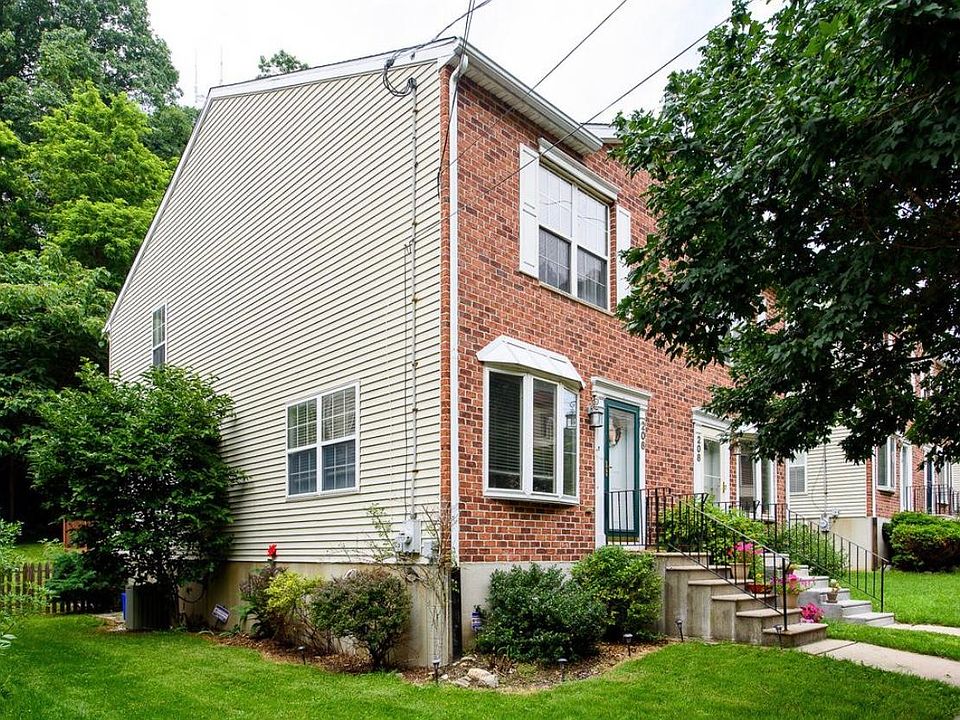 1st image of 206 Parker Ave