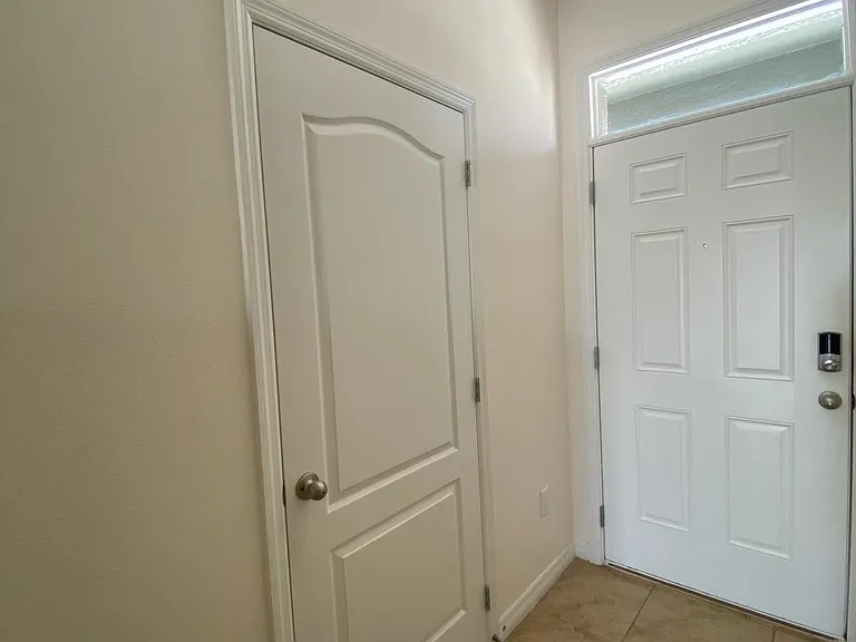 Entrance and half-restroom