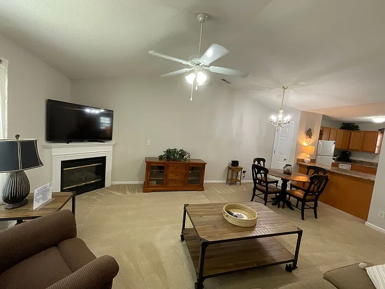 Meridian Park Apartments — Photo 222
