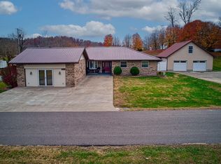 1150 Rayburn St, Olive Hill, KY 41164