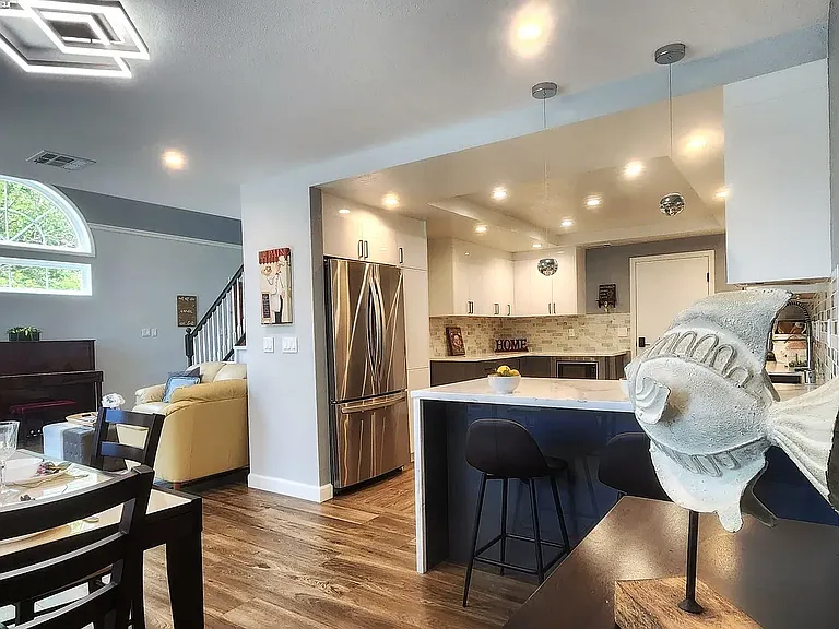 537 Ivy Pointe Cir — Photo 8