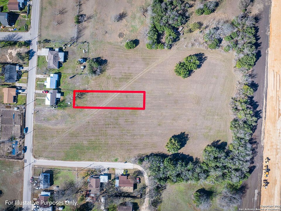 1st image of TBD E Pine St. LOT 1