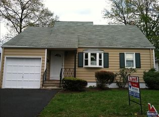 29 Windsor Dr, Dumont, NJ 07628