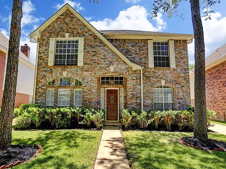 2210 Robinsons Ferry Rd — Photo 1