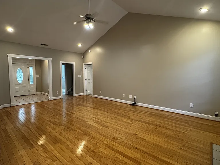441 Candlewood Dr — Photo 5