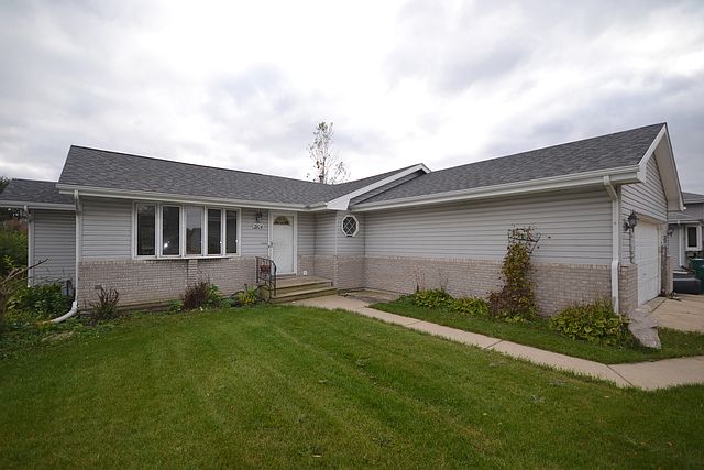 1st image of 2904 Warren Dorris Dr