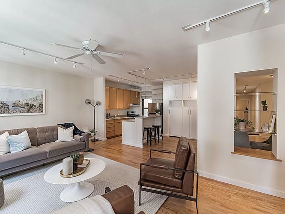 4th image of 305 W 98th St APT 5BN