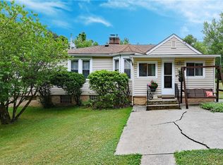 2808 Florence Dr, Gibsonia, PA 15044