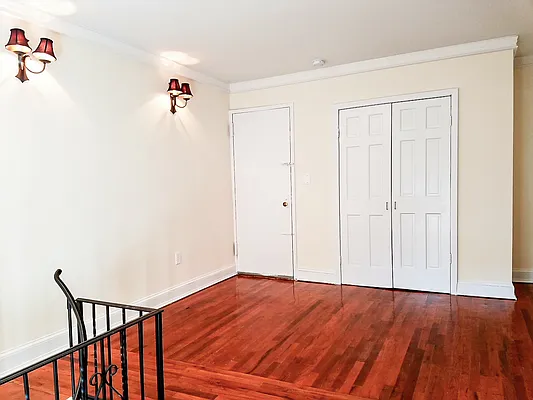 Rented by City Connections Realty | media 8