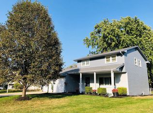 1739 N 105th St, Omaha, NE 68114
