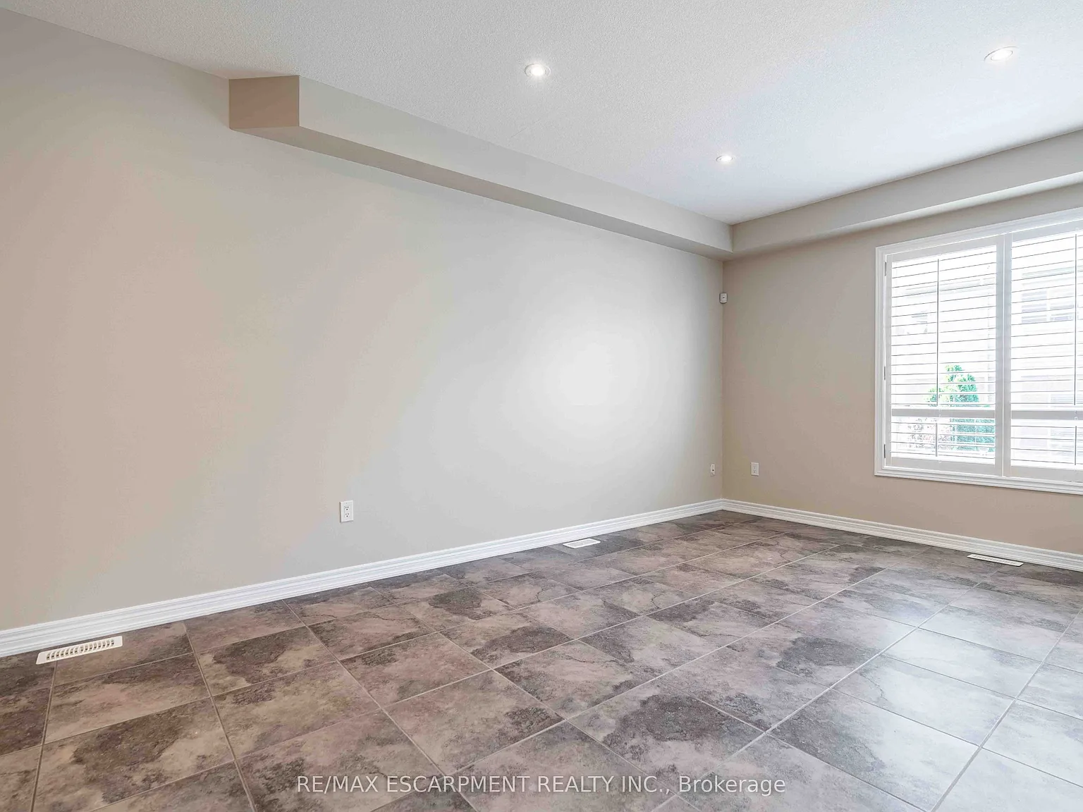 3 bed, $2,750 — Photo 4