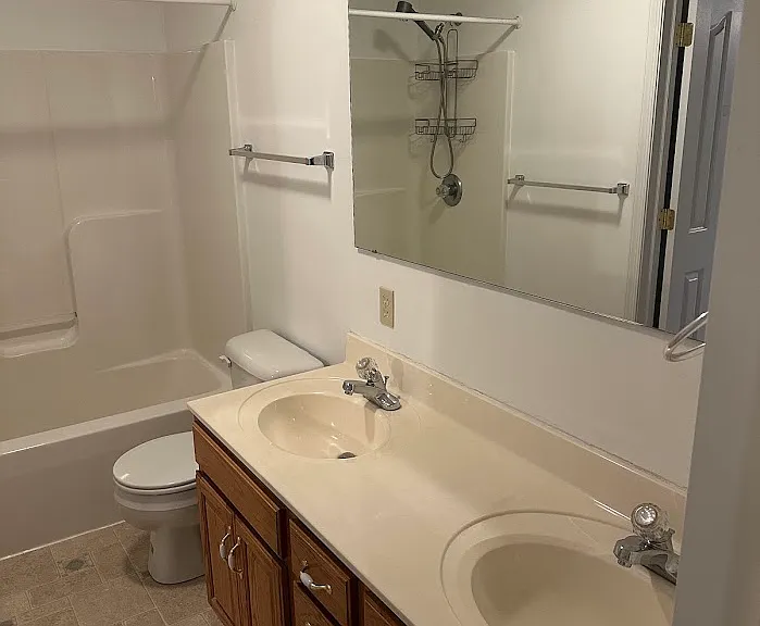 878 Poplar St — Photo 25