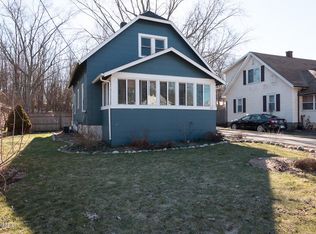 5082 N Riverview Dr, Kalamazoo, MI