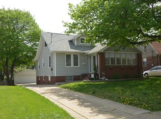 1921 40th Pl, Des Moines, IA 50310