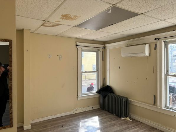 jersey-city-new-jersey-38898354 picture