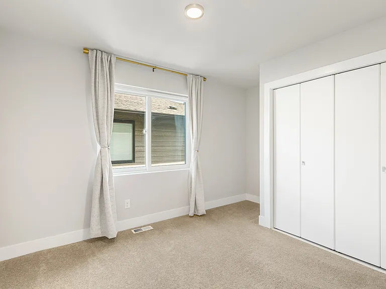 32832 Ten Trails Pkwy SE — Photo 17