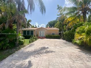 627 NE 15th Ave, Fort Lauderdale, FL 33304