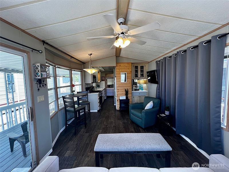 4th image of 4980 Morgan Drive #37