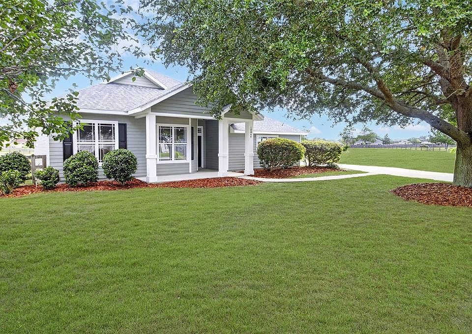 1st image of 10064 SW 98th Ln