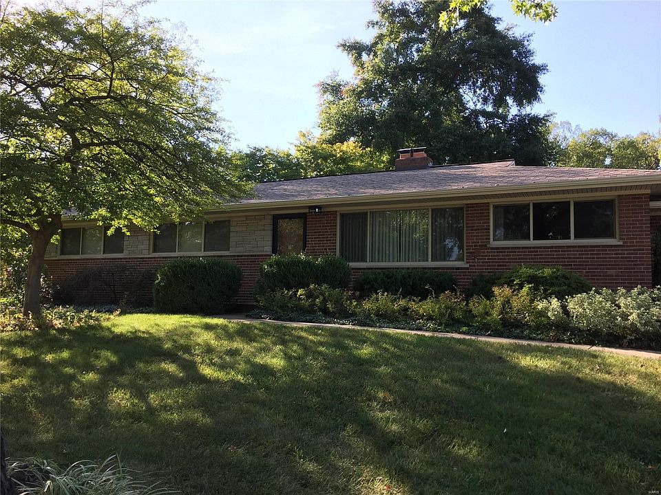 1st image of 9817 Crestwick Dr