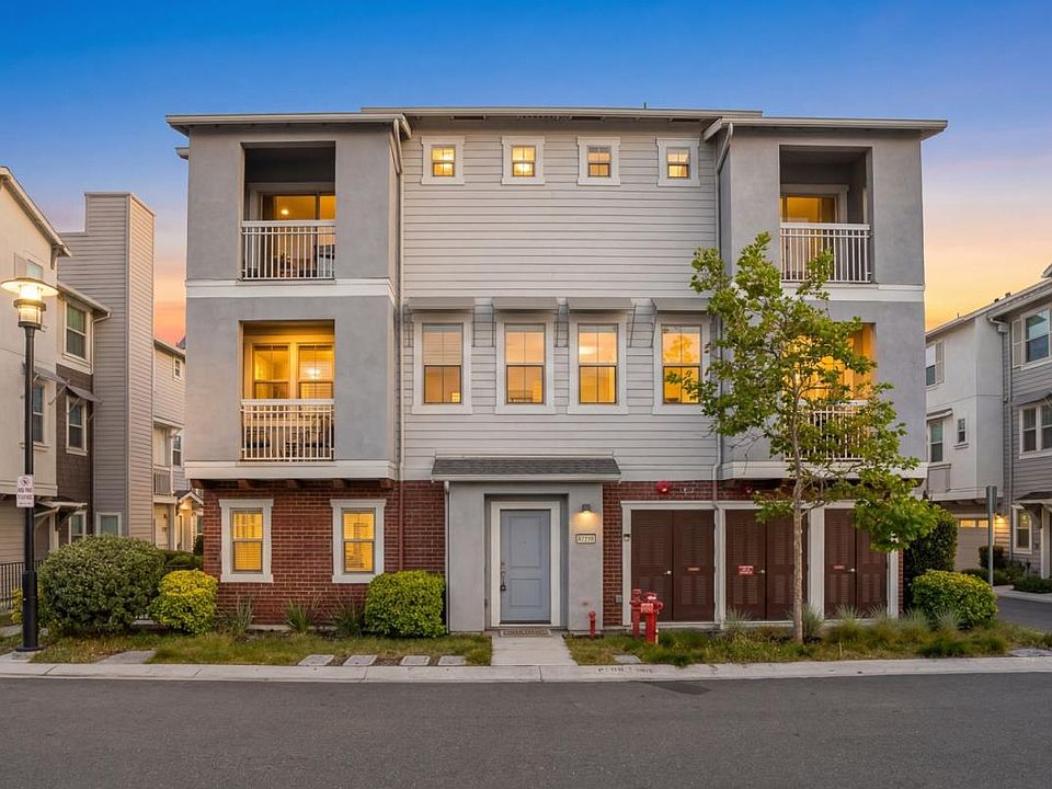 1st image of 8533 Seawind Way