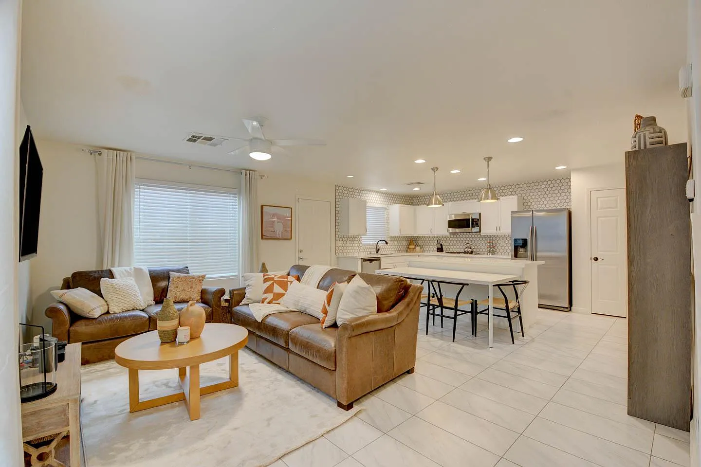 3843 Zodiacal Light St — Photo 3