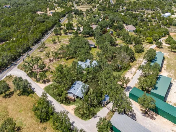 3607 Crawford Rd, Spicewood, TX 78669