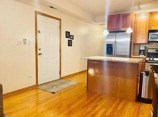 3305 S Michigan Ave #2, Chicago, IL