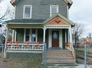 68 Yale St, Springfield, MA 01109