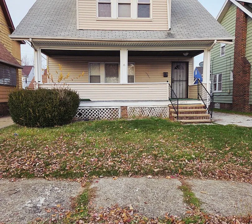 18101 Schenely Ave