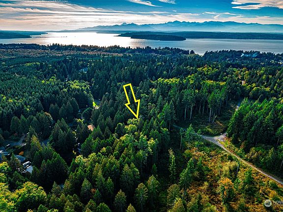 3rd image of 37190 Madrona Boulevard NE
