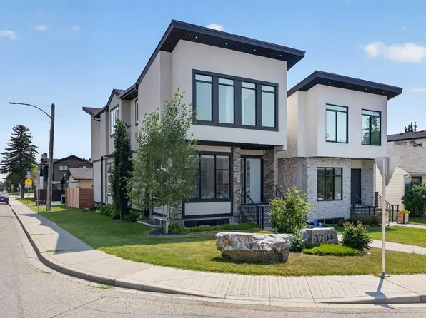 1704 26a St W, Calgary, AB T3C 1L1