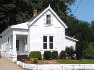 334 Cole St, East Peoria, IL 61611