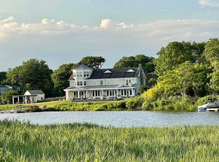 8 Edwards Point Rd, Rumson, NJ 07760