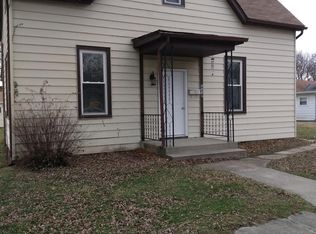 221 W George St, Mascoutah, IL 62258