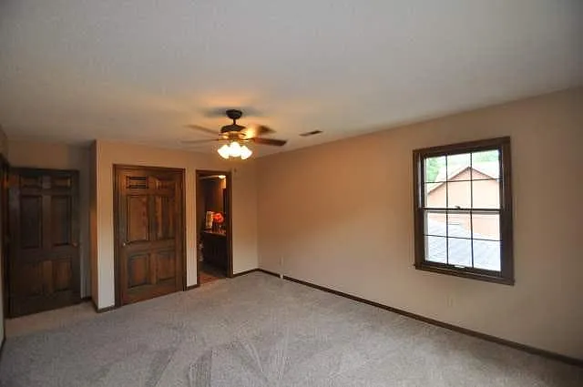 5807 SW 24th Ter — Photo 16