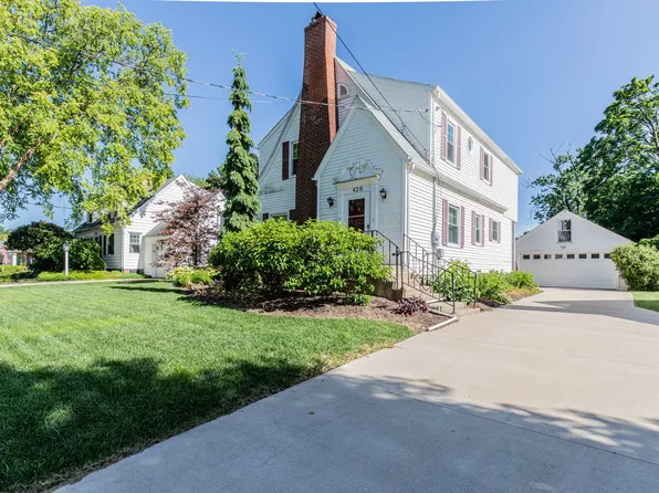 428 E Thompson St, Princeton, IL 61356